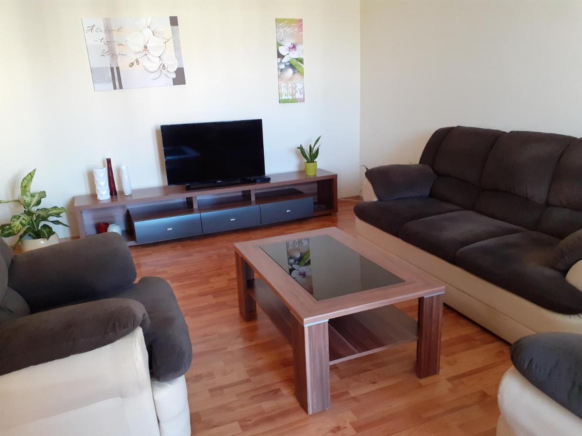 Apartman Lila Apartment Умаг Екстериор снимка