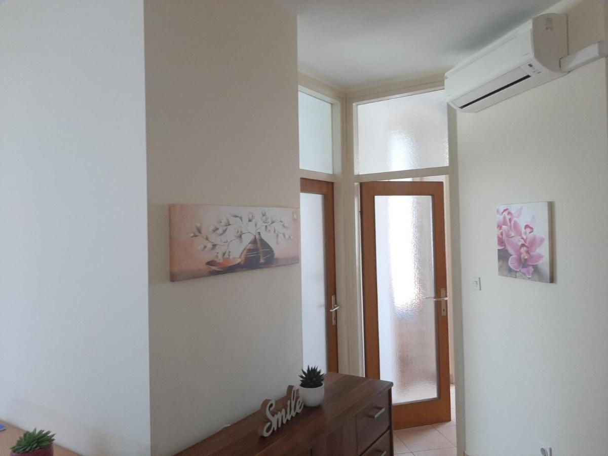 Apartman Lila Apartment Умаг Екстериор снимка